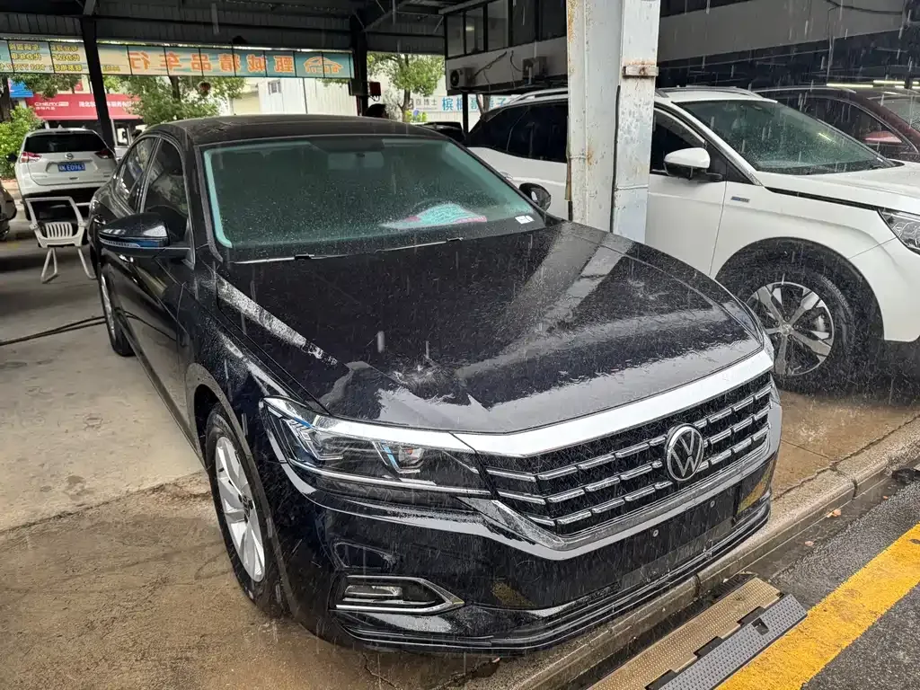 Volkswagen Passat — фото 6