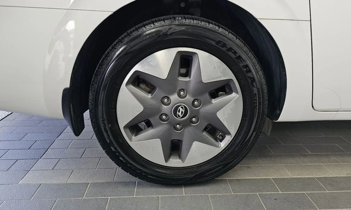 Hyundai Staria — фото 7