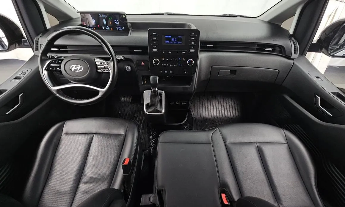 Hyundai Staria — фото 3