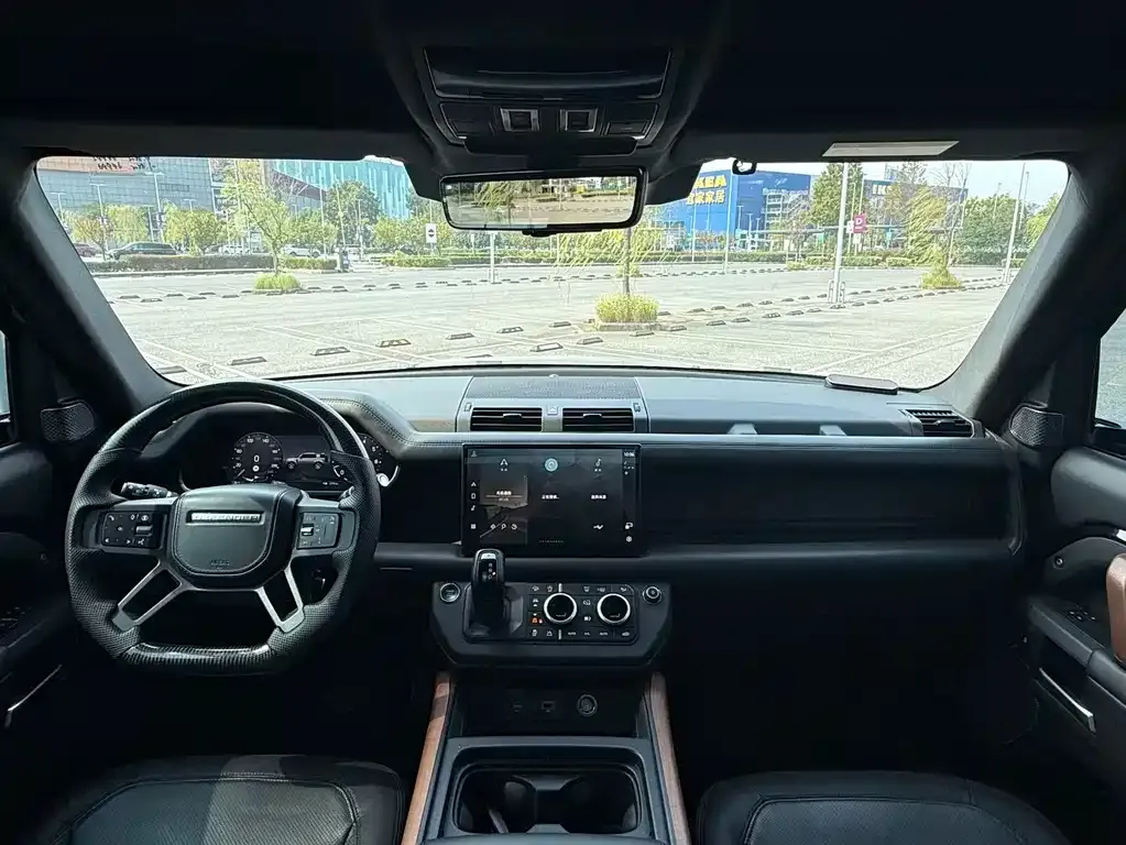 Land Rover Defender — фото 10