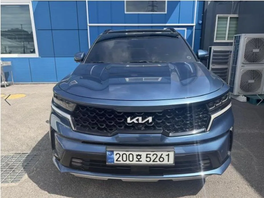Kia Sorento — фото 1
