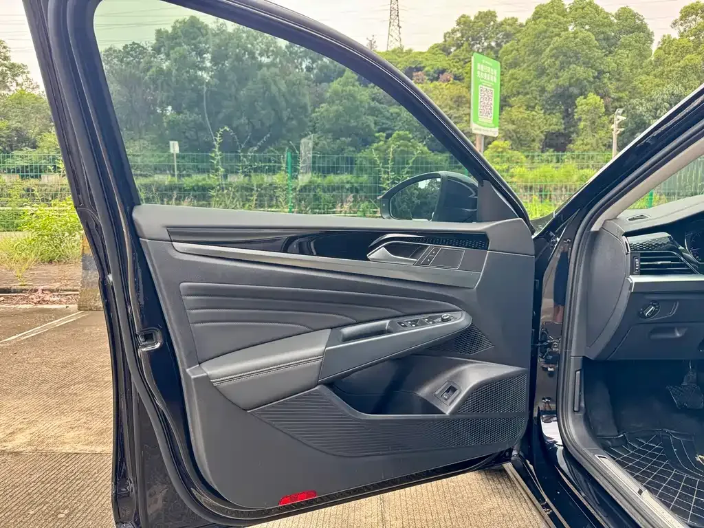 Volkswagen Passat — фото 3