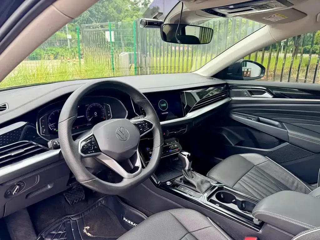 Volkswagen Passat — фото 5