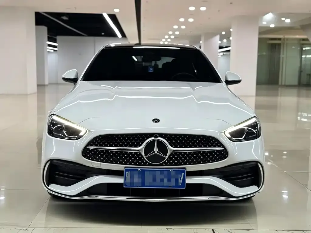 Mercedes-Benz C-Class — фото 4