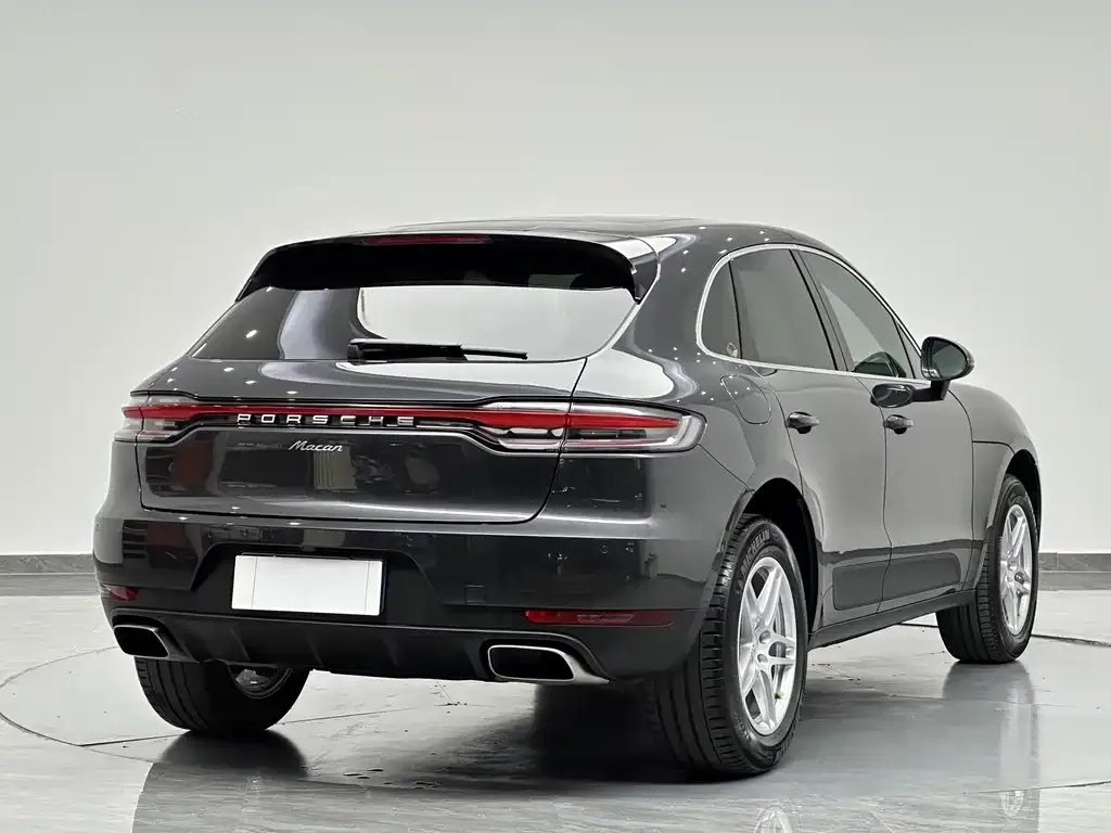 Porsche Macan — фото 3