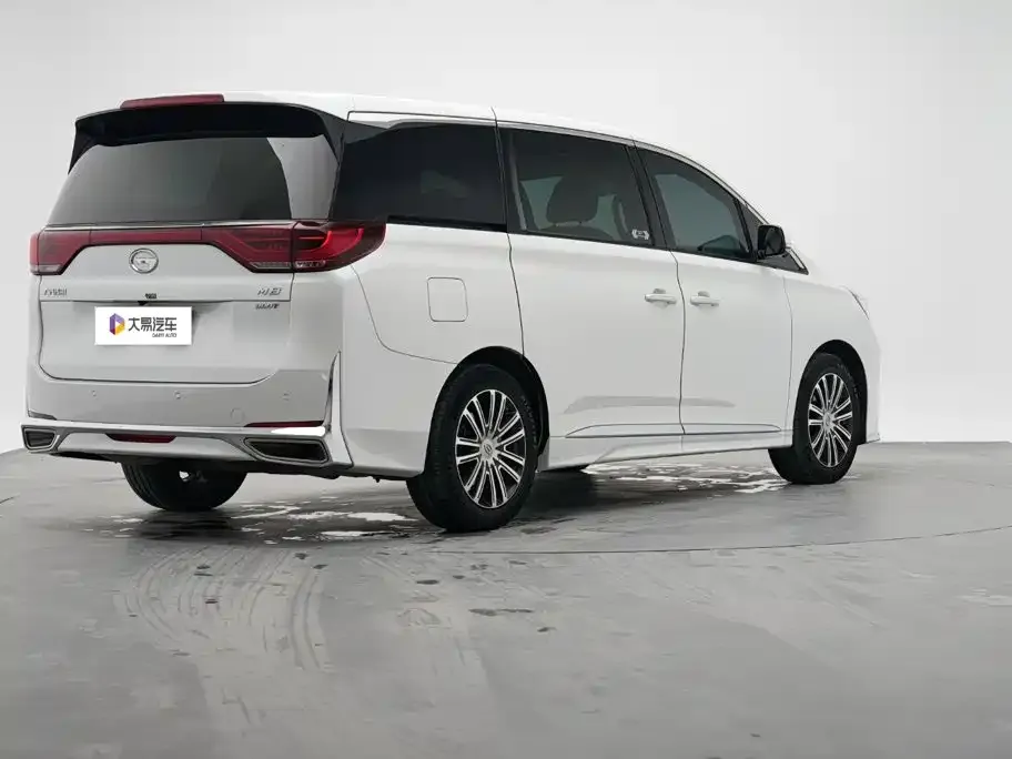 GAC Motor Trumpchi M8 — фото 7