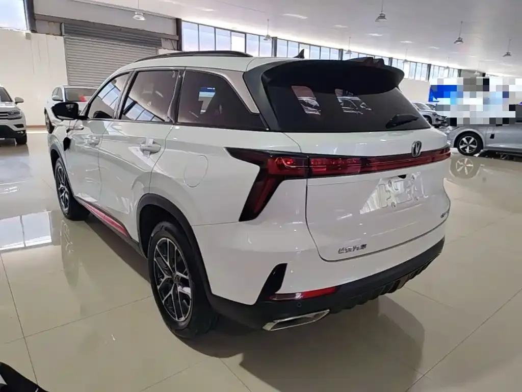 Changan CS75 PLUS — фото 8
