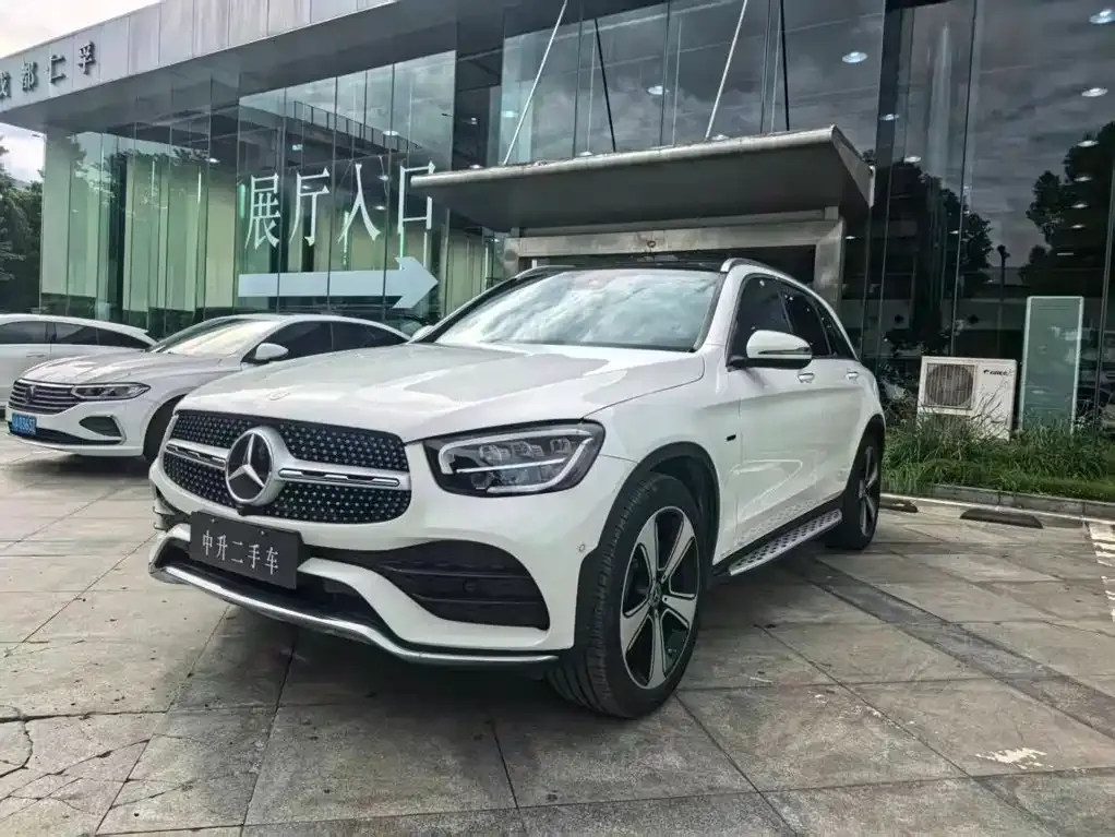 Mercedes-Benz GLC — фото 4