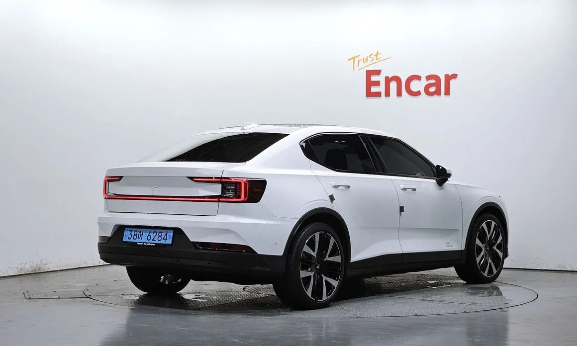 Polestar Polestar 2 — фото 4