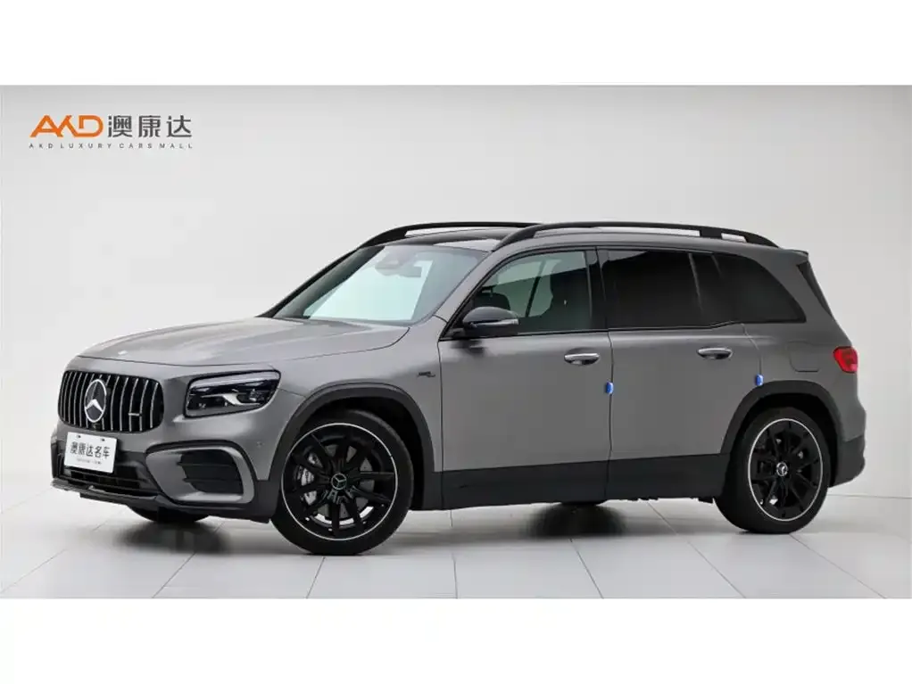 Mercedes-Benz GLB AMG — фото 1