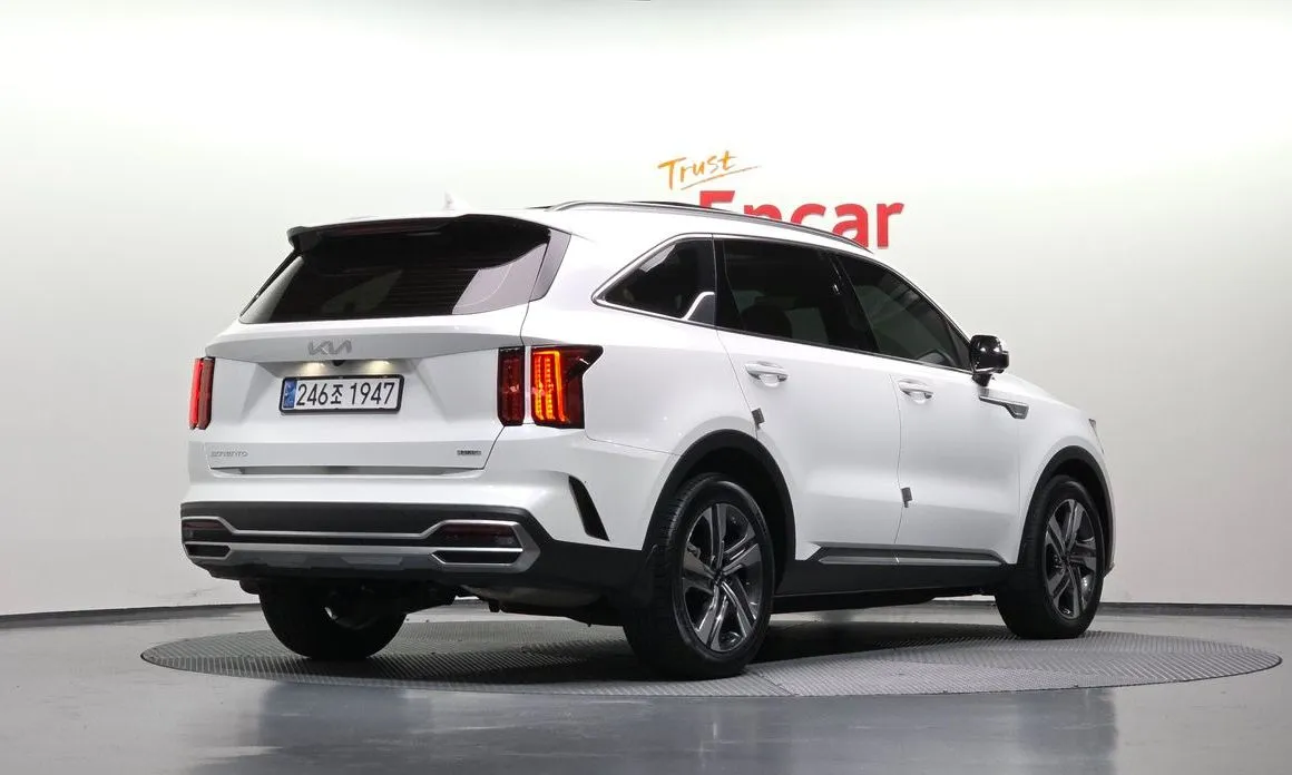 Kia Sorento — фото 9
