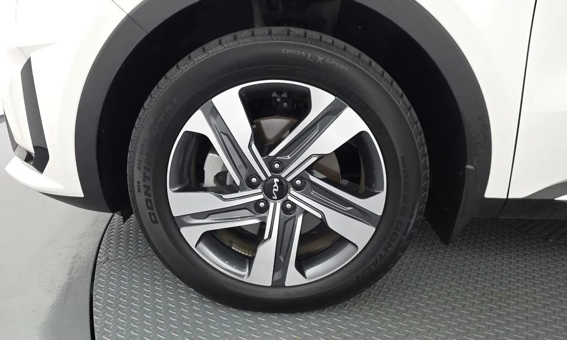 Kia Sorento — фото 4