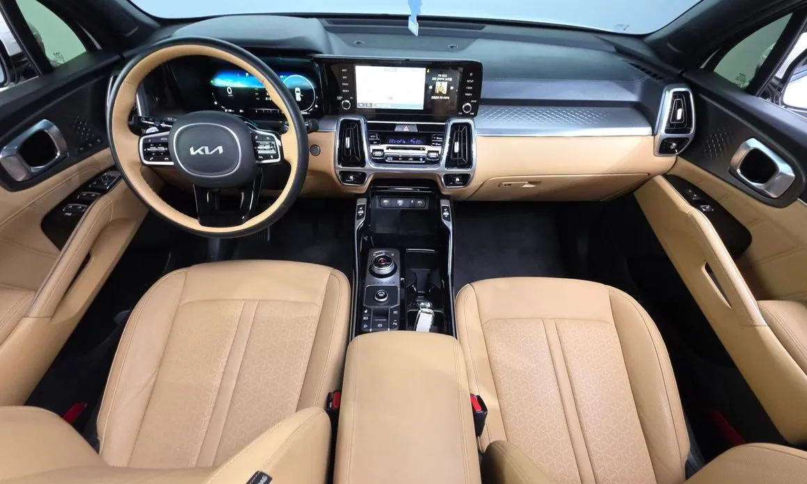 Kia Sorento — фото 5