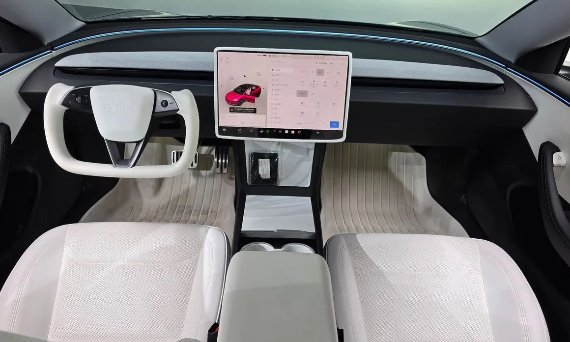 Tesla Model 3 — фото 6