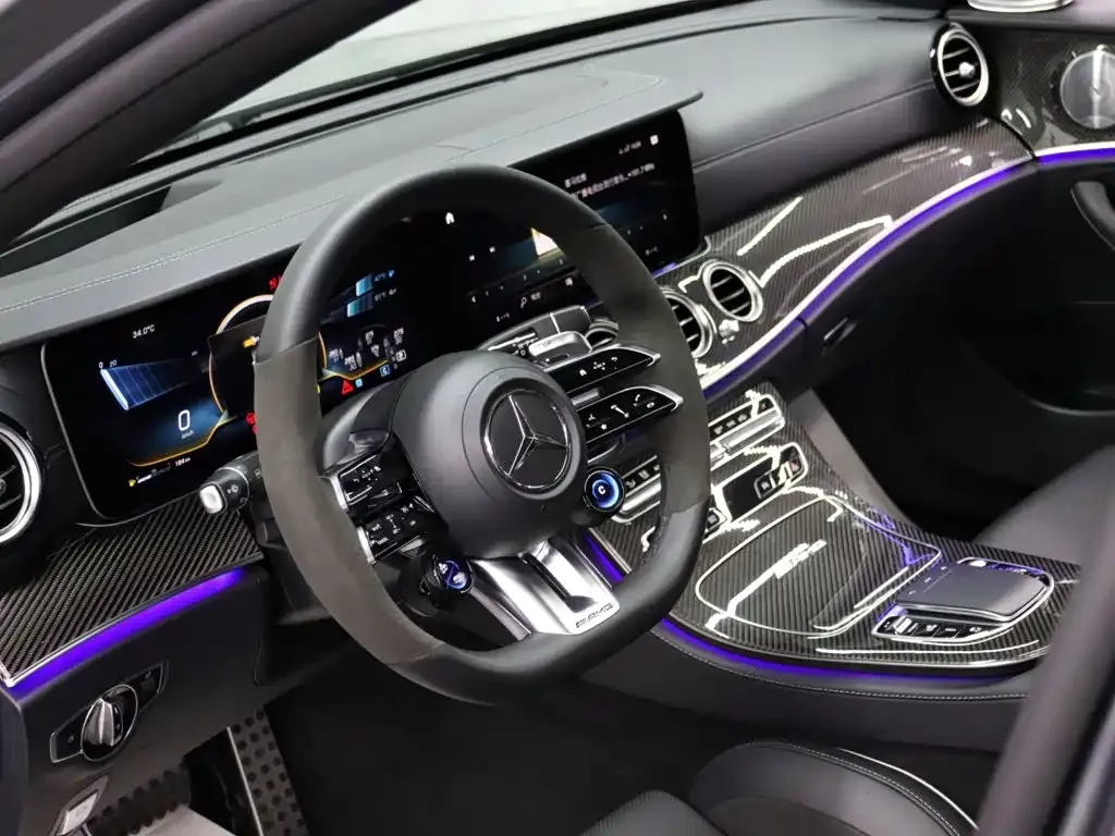 Mercedes-Benz E-Class AMG — фото 9