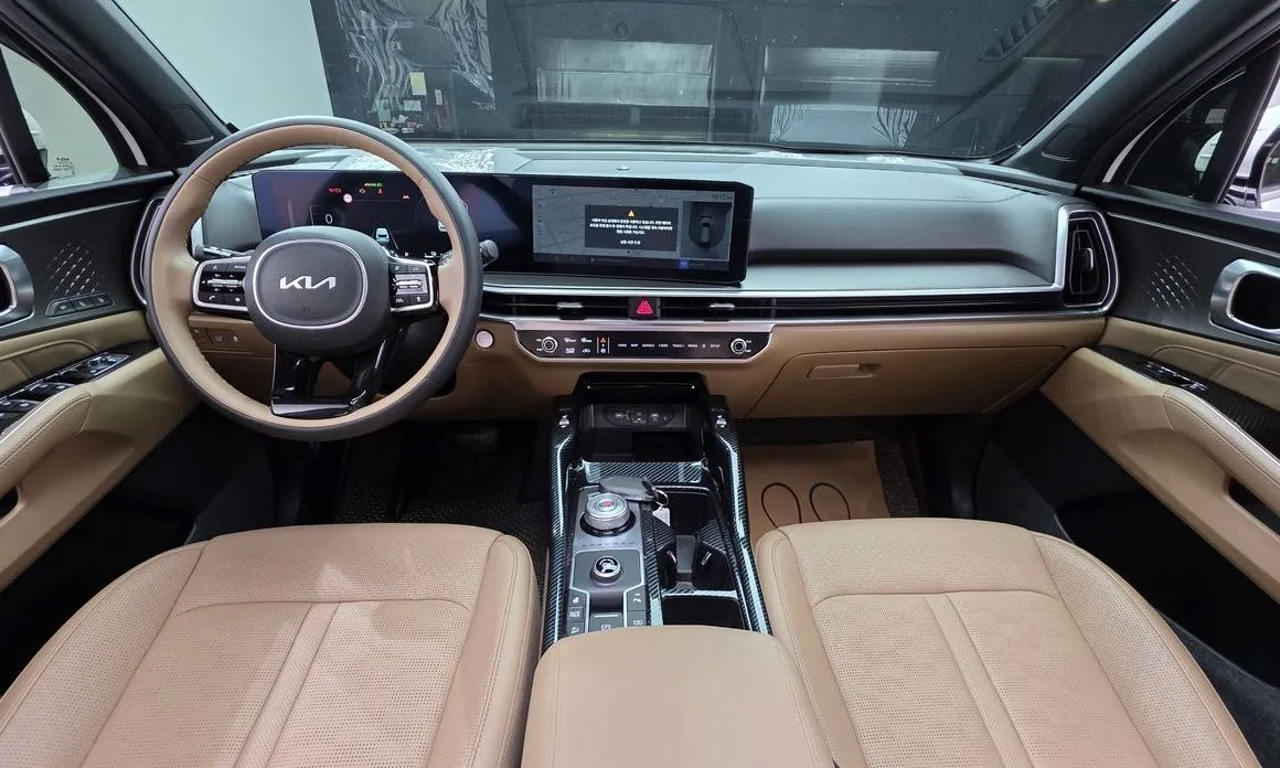 Kia Sorento — фото 4