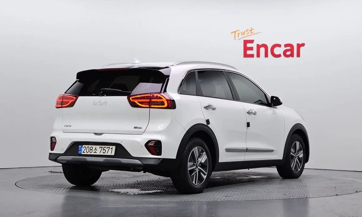 Kia Niro — фото 3