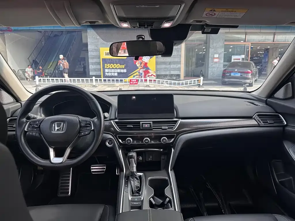 Honda Accord — фото 5