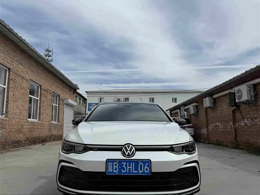 Volkswagen Golf — фото 4
