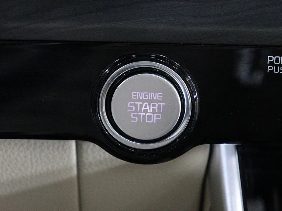 Kia Carnival — фото 2