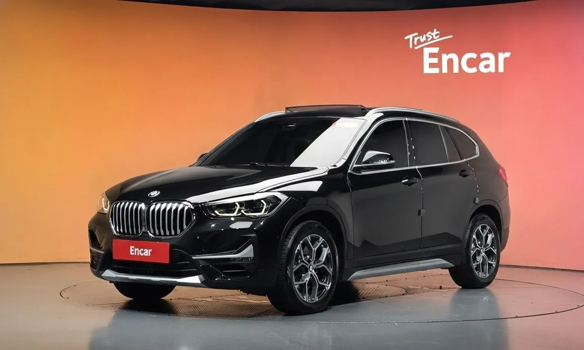 BMW X1 — фото 1