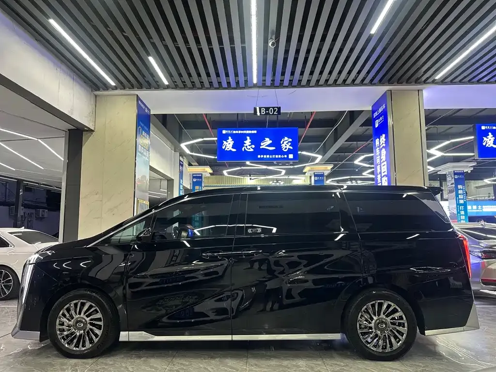 GAC Motor Trumpchi M8 — фото 7