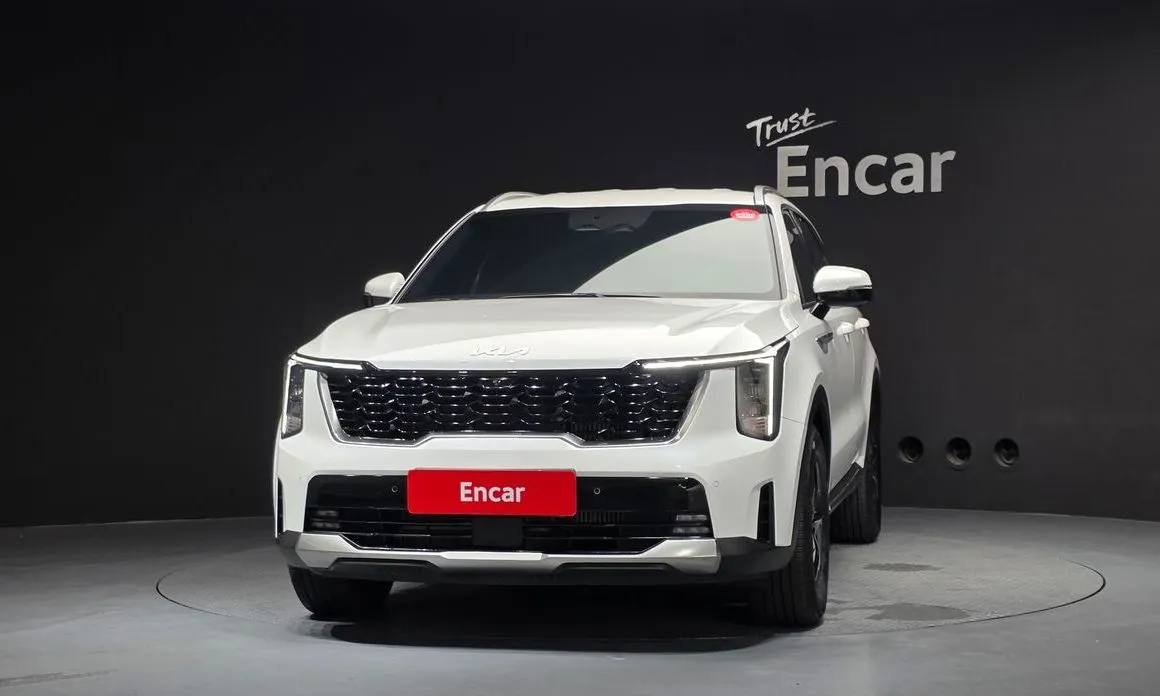Kia Sorento — фото 6