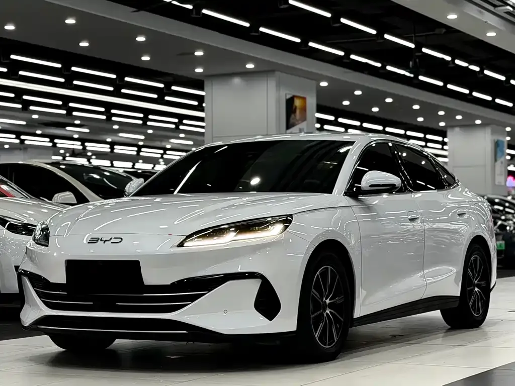 BYD Seal 06 — фото 1