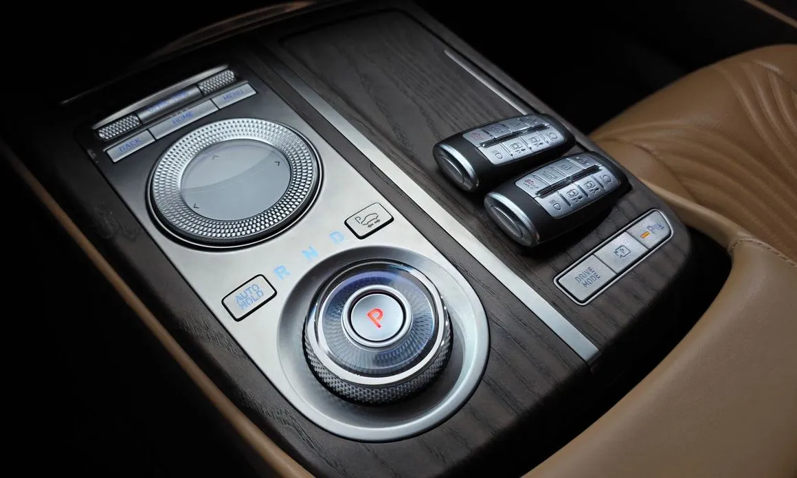 Genesis G80 — фото 3