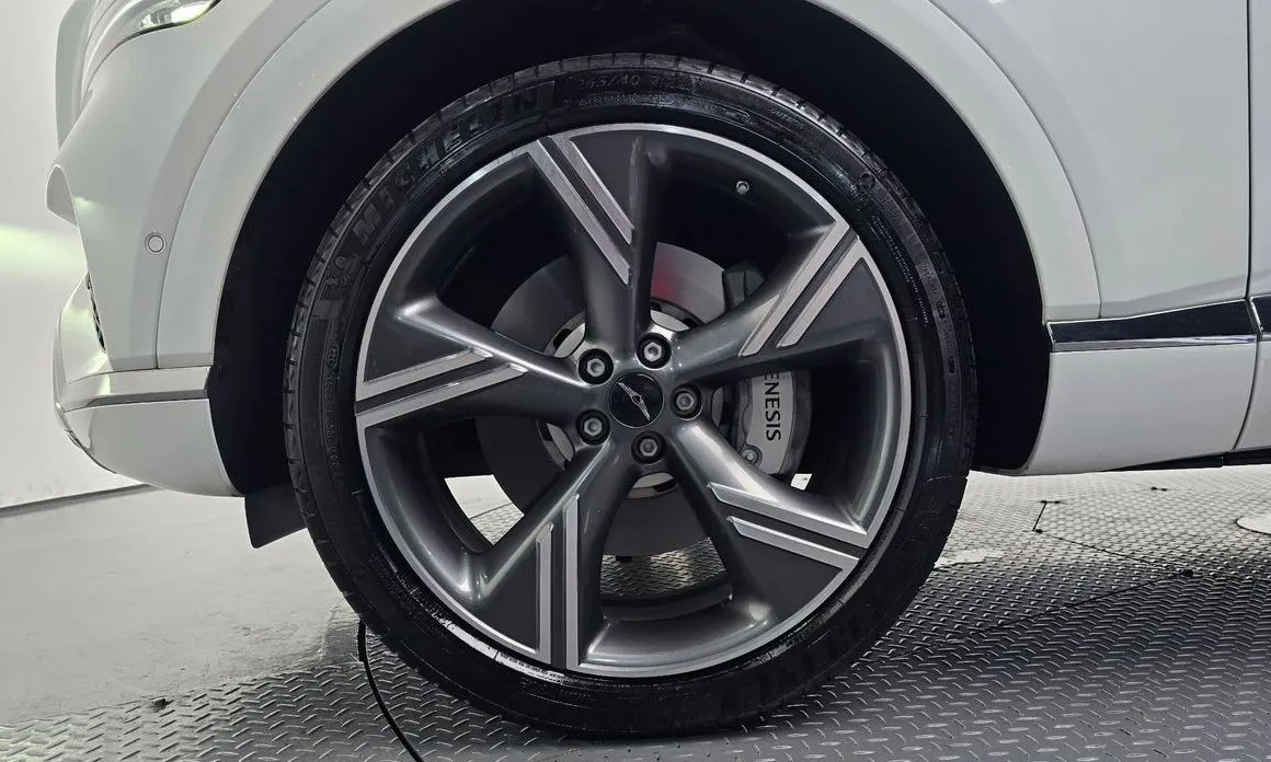Genesis GV80 — фото 10