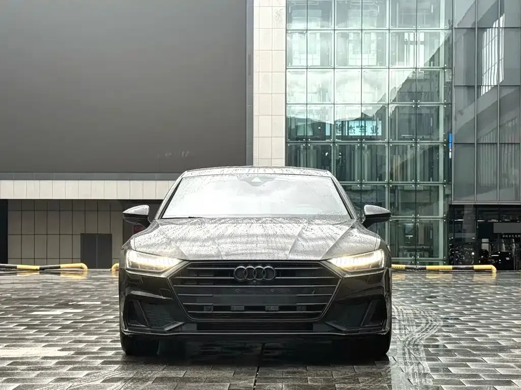 Audi A7 — фото 2