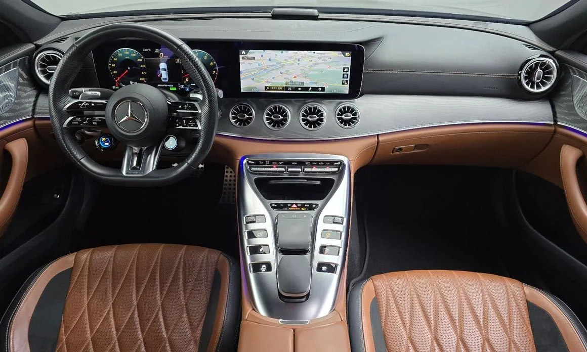 Mercedes-Benz AMG GT — фото 9