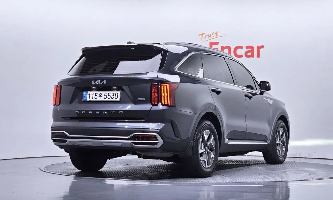 Kia Sorento — фото 4