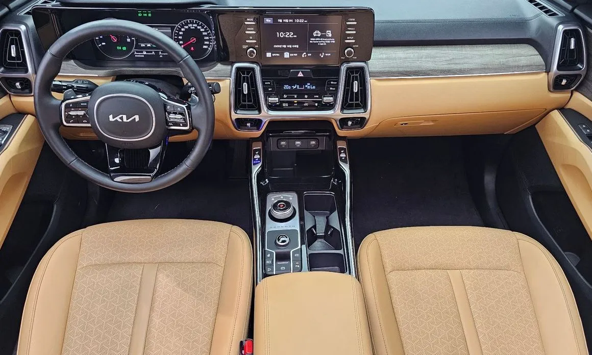 Kia Sorento — фото 10