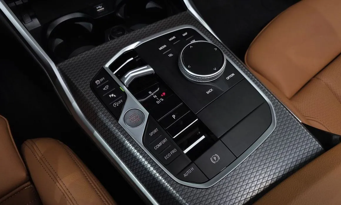 BMW 3-Series — фото 10