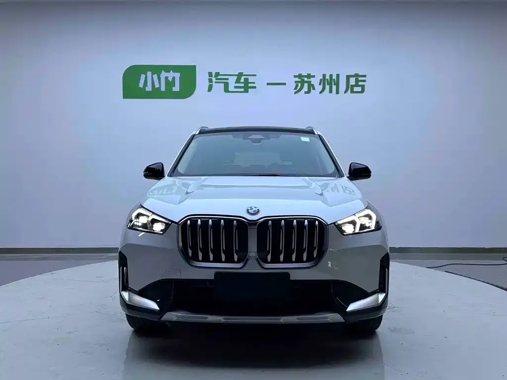 BMW X1 — фото 10