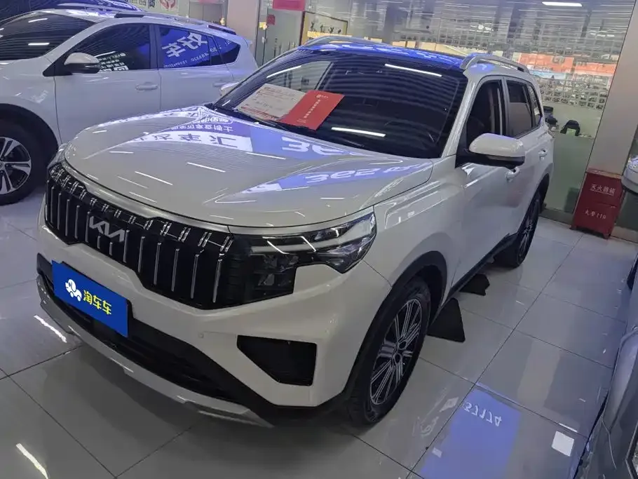 Kia Sportage — фото 1