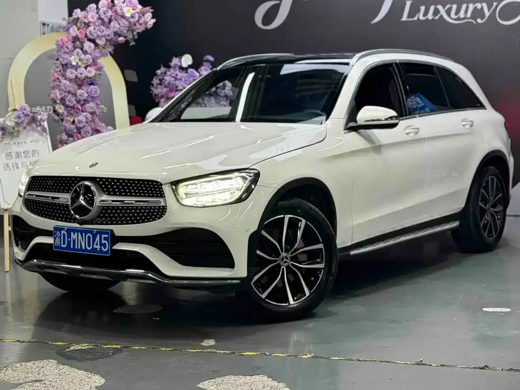 Mercedes-Benz GLC — фото 1
