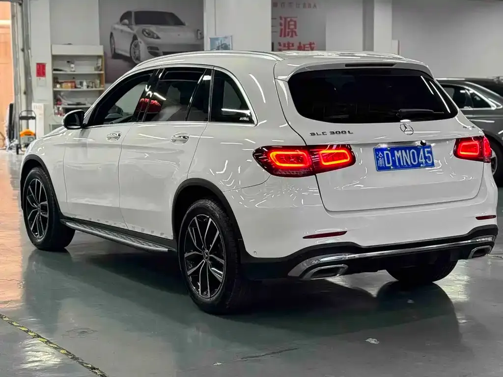Mercedes-Benz GLC — фото 8