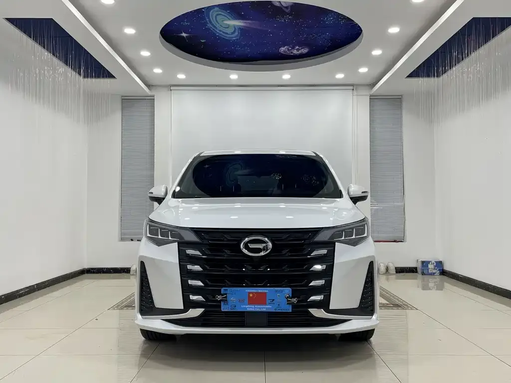 GAC Motor Trumpchi M6 — фото 6
