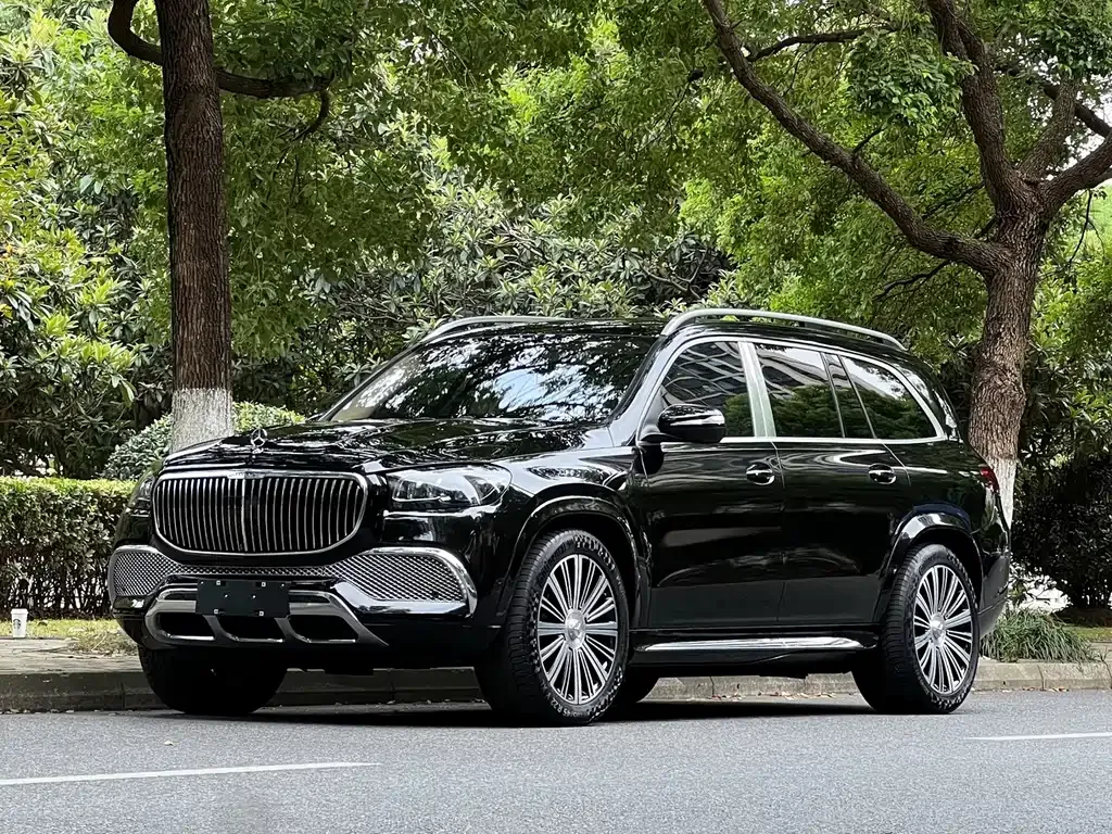 Mercedes-Benz GLS — фото 1