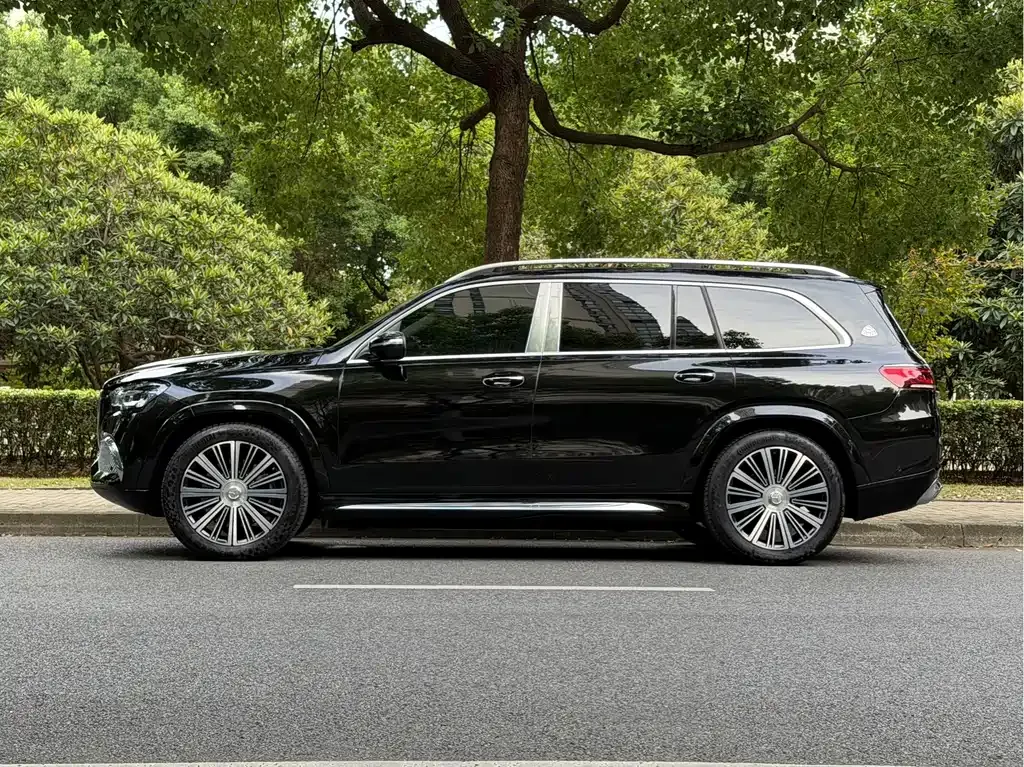 Mercedes-Benz GLS — фото 8