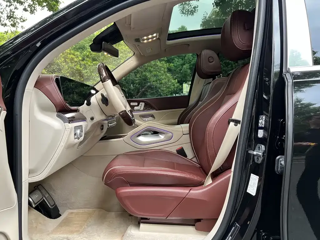 Mercedes-Benz GLS — фото 3