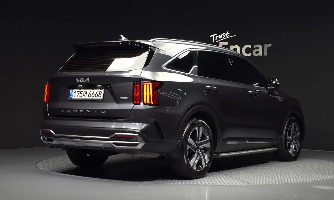 Kia Sorento — фото 2
