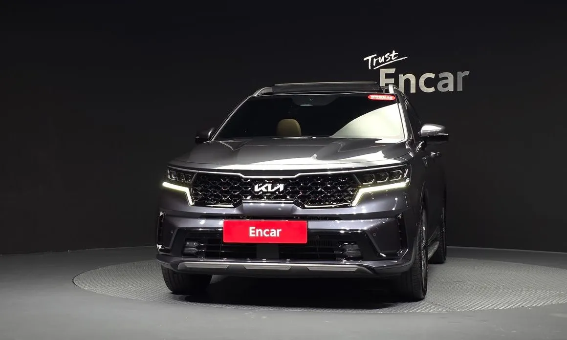 Kia Sorento — фото 4