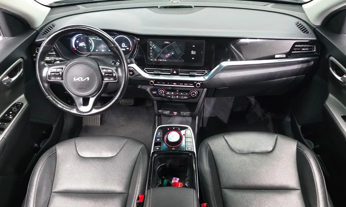 Kia Niro — фото 10
