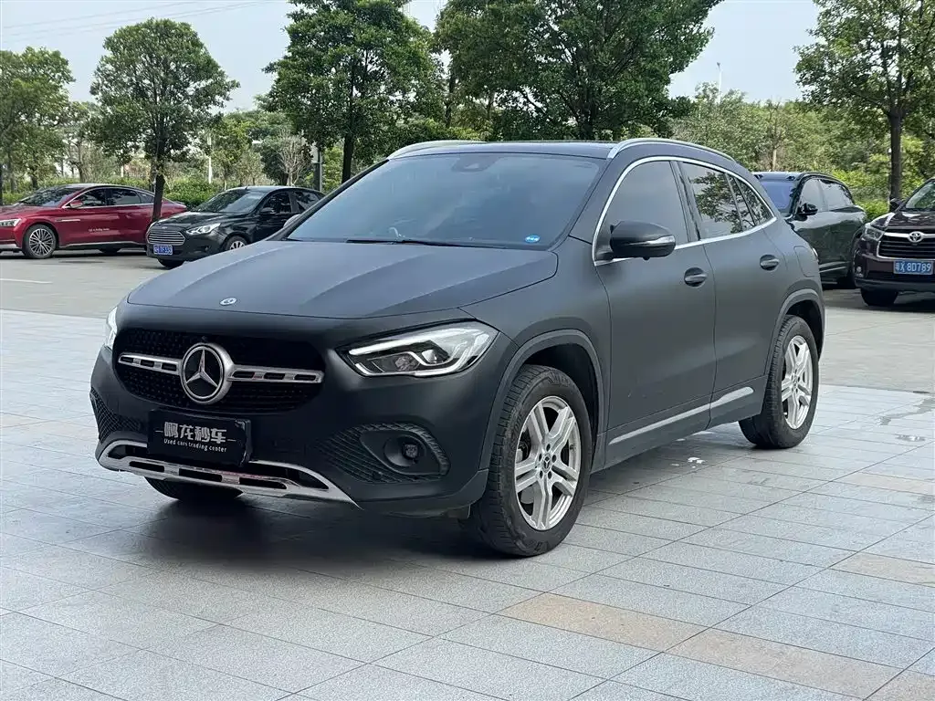 Mercedes-Benz GLA — фото 1