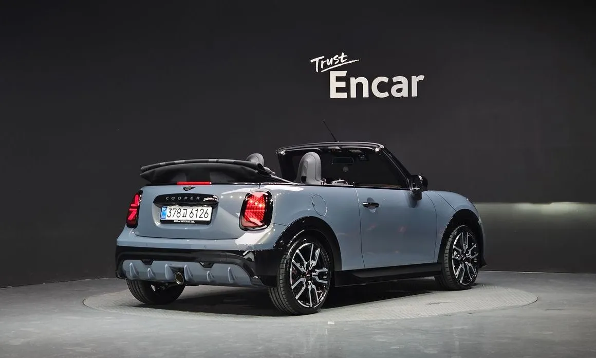 Mini Cooper Convertible — фото 2