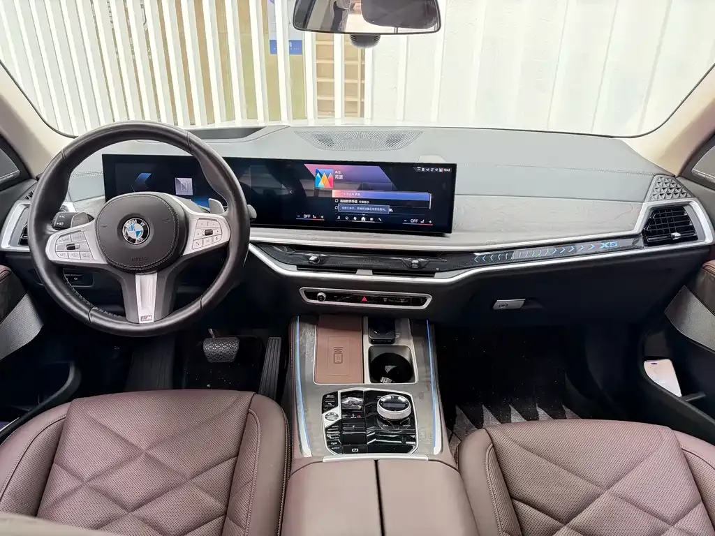 BMW X5 — фото 10