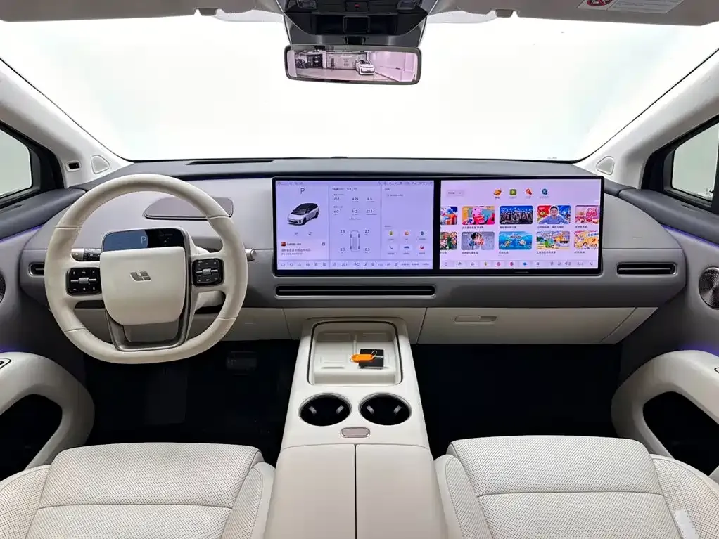 Li Auto Li i8 — фото 10
